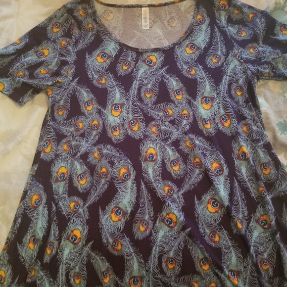 LuLaRoe Tops - Lularoe Perfect Tee-- Peacock Feathers LuLaRoe Tops - Lularoe Perfect Tee-- Peacock Feathers
